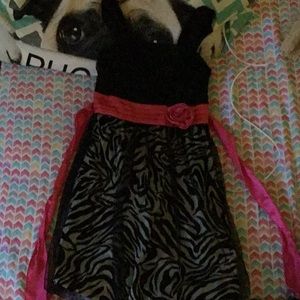 I’m selling a dress